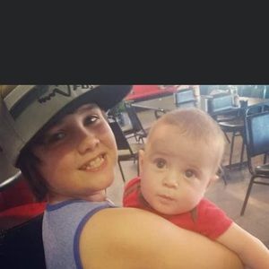 Meet your Posher, Devin